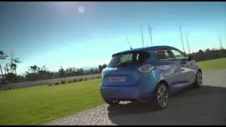 2016 New Renault ZOE Z.E. 40 - Exterior Design in Zircon Blue | AutoMotoTV