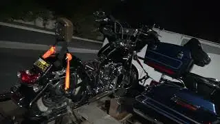 Охота на мотоциклы Harley-Davidson, ночь с тремя байкерами