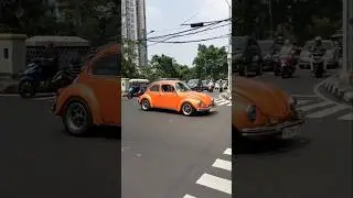 Old School Volkswagen Beetle. #car #shorts #fyp #volkswagen #beetle #classic