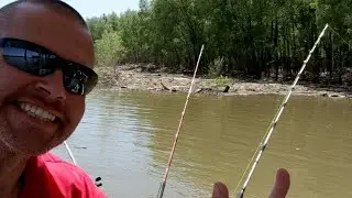 LIVE Catfishing in Memphis