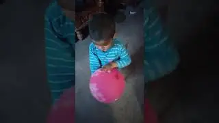 cute boy playing with balloon 🎈🎈🎈🎈🎈