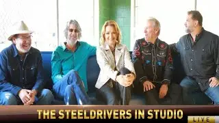 Группа Steeldrivers заглянула к нам, чтобы поговорить о своем номинированном на премию &laquo;Грэмми&raquo; а...