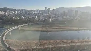 [LIVE] Seoul Jungnangcheon River View 🌿 Peaceful Nature & Traffic