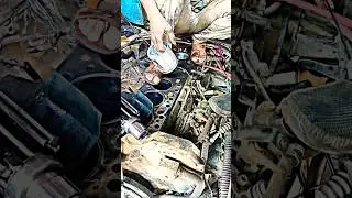 Engine Maintainence Workshop🧑&zwj;🔧🛠️#shorts #youtubeshorts #mechanic #mechanicalworkshop #automobile