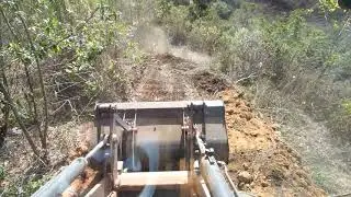 pá carregadeira w20e abrindo estrada e algumas dicas Op césar 🚜🙏