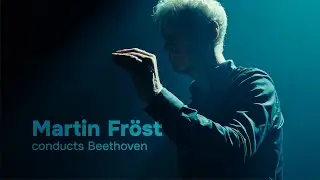 Martin Fröst conducts 1st movement of Beethoven's 7th