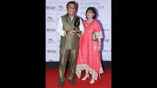 Sunil Gavaskar With Their Wife 😘🤩#shorts#viralvideo#sunilgavaskar#youtubeshorts
