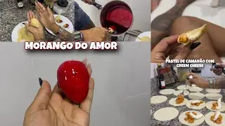 LARI NA COZINHA: FIZ MORANGO DO AMOR + PASTEL DE CAMARÃO COM CREAM CHEESE