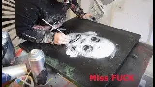 Miss Fuck :  street art &agrave; galerie art generation
