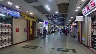 Ta&iuml;wan - Taipei City Mall walk, the Akihabara of Ta&iuml;wan.