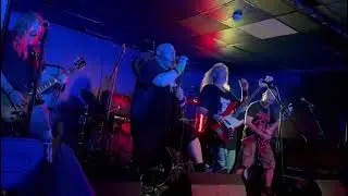 Number Of The Beef - Madhouse (Live @ The Facebar, Reading April 2025)