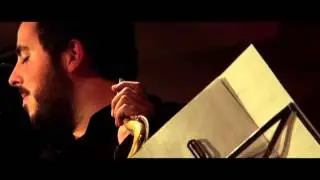 Vic Moliner fretless bass solo
