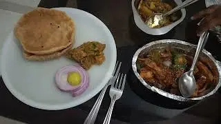 Aaj ka din hotel me bitaya#minivlog#trending#viralvideos#ytshirts#dailylife#hotelvisit