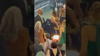 A real life boogie & a real life hoedown now that Beyonc&eacute; has arrived! 🤩#Grammys #AwardsSeason