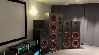 DC-series and Dual 1515 - 18 pcs. 15 inch Cerwin Vega! A wall of bass!!