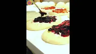 Gourmet Bread Bites: Elevating Savory Indulgence to a Delectable Art! 🍞🧑&zwj;🍳 #foodie #food #streetfood