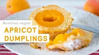 Vegan Austrian apricot dumplings - vegane Marillenknoedel