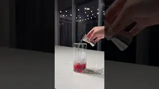 Raspberry Lemonade Champagne Spritz ✨ #shorts #cocktail
