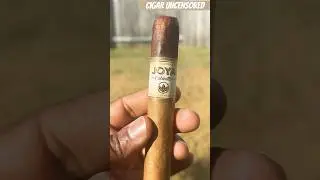 CIGAR made by DREW ESTATE no sweet tip #cigartime #cigarexperience