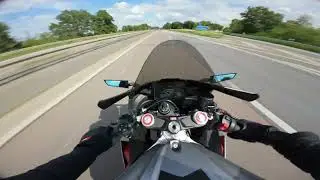 RSV4 1100 2023 ON AUTOBAHN | AKRAPOVIC