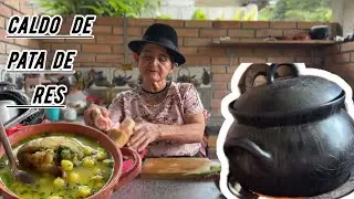 De esta manera preparo Caldo de pata de res
