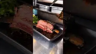 Говяжьи ребра, нереально вкусно) #shorts