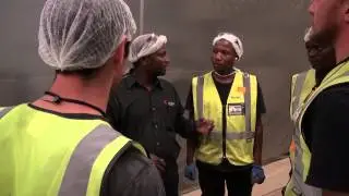 Pore-free flooring solutions by AcryliCon [construction]