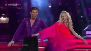 Dancing Star Maria Santner mit Martin Ferdiny - Salsa