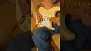 FENDER HENDRIX SIGNATURE STRATOCASTER ORANGE 35 RT BOSS RC-1 #looping #looper