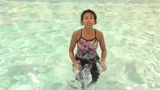 Aqua Instructor tip #11 stretching in the warm up