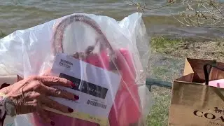 Dooney in Pink Unboxing!