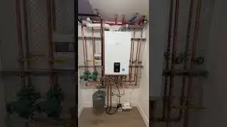 Navien Combi Boiler Installation  #navien #plomer&iacute;a
