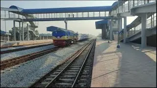 Mohanagar Train Passing Through Cumilla Lalmai Station || Train & Highway Fan