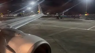 Ryanair heavy departure out from Dublin Airport 