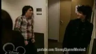 Jonas Brothers VIVIENDO EL ROCK - CAPITULO 8
