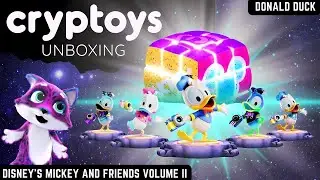 Cryptoys Mickey & Friends Volume 2 Unboxing, Donald Duck.