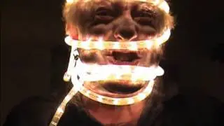 MUTTI666: Stille Nacht-Scheinheilige Pracht (Werwolfsong)