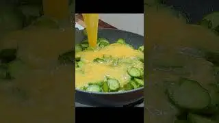 Frittata Di Zucchine | Zucchini Omelette #shorts