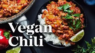 How to Make Vegan Chili 🌶️ | Chili Sin Carne Recipe