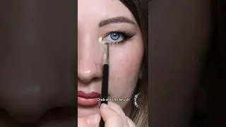 HOODED EYE MAKEUP TIP ✅💛💛💛 #hoodedeyesmakeup #eyemakeuptutorial