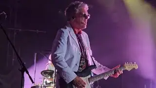 Tom Bailey ( Thompson Twins ) - Psyco Killer ( Talking Heads ) Live The Sands rocks