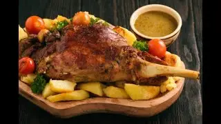 How to Cook Lamb Shoulder & Potatoes the Egyptian Way