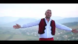 Albert Kola-Jam krenar qe jam Malesor