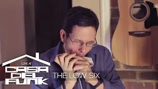 Live at CasaDelFunk - Adam Glasser, Ola Onabule - The Low Six