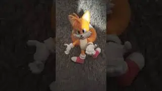 English or Spanish? Tails your gay! #sonicdavid