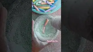 One bybone chalk crush 🤤💥💥 #chalkasmr #chalkcrushing #chalkdustylover #satisfyingchalk #shorts