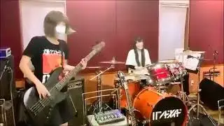 Band - Maid - Akane on bass and MISA on drums ?