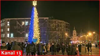 Ukrainians in festive mood for Christmas despite attacks and power outages