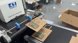 Digital paper bag printing machines working at Singapore