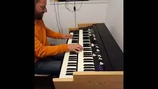 Try the Viscount Legend Live organ